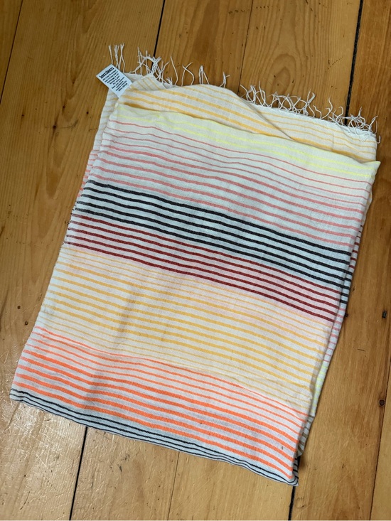Lemlem Accessories - Lemlem lem lem NWOT sarong / scarf